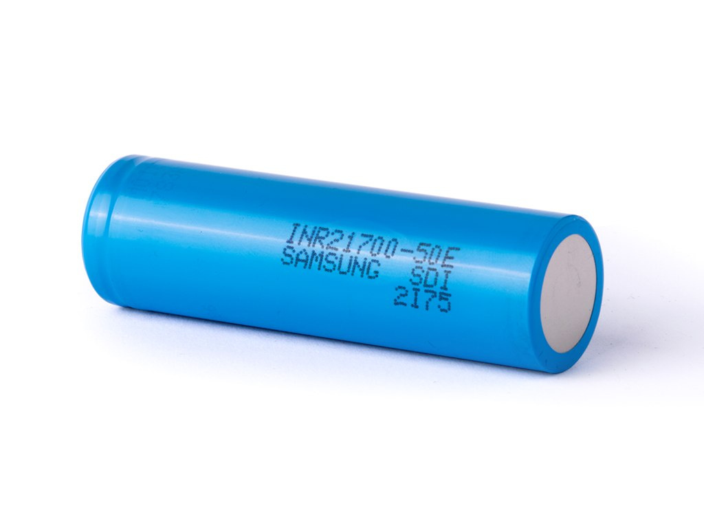 Samsung INR21700-50E 5000mAh 3,6V - 3,7V Li-ion Samsung INR21700-50E 5000mAh 3,6V - 3,7V Li-ion