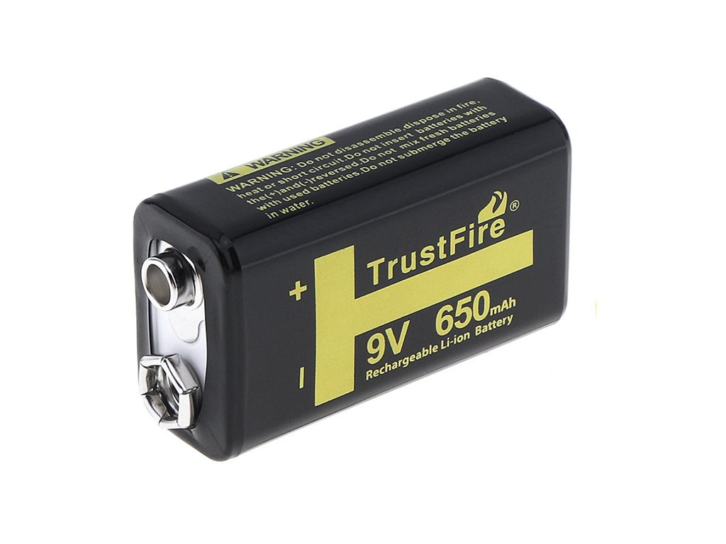 Trustfire 9V 650mAh Blok 6LR61 6F22 BMS chroniony Trustfire 9V 650mAh Blok 6LR61 6F22 BMS chroniony