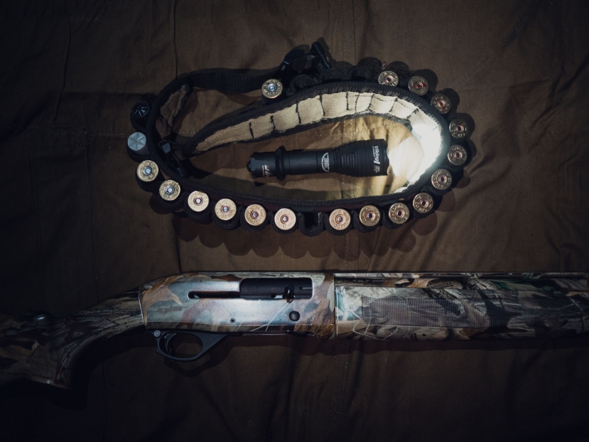 Latarka taktyczna Viking Pro XHP50 White 1800 lm Armytek Latarka taktyczna Viking Pro XHP50 White 1800 lm Armytek