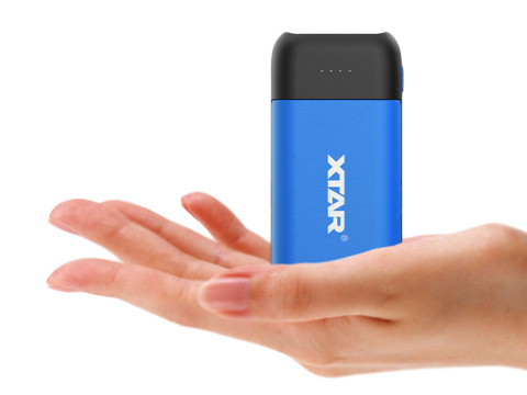 Power bank oraz ładowarka Xtar PB2C niebieski Power bank oraz ładowarka Xtar PB2C niebieski
